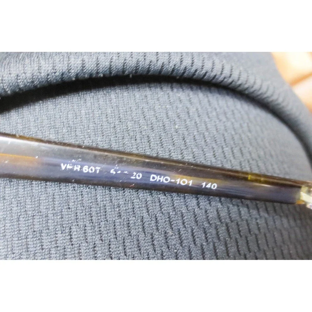 Prada vpr 60t